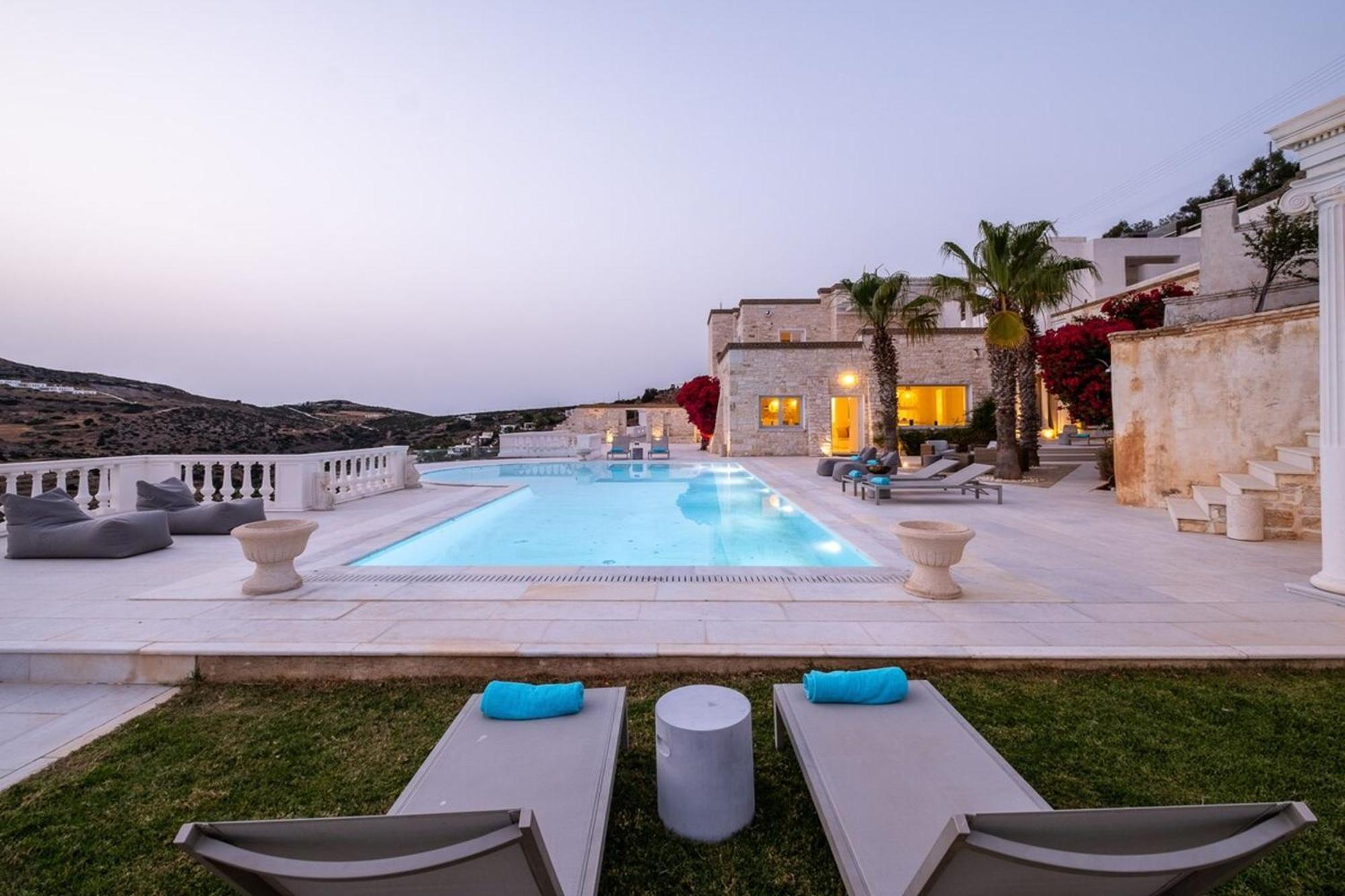 Luxury Villa Aethra -Island Living Paros- エクステリア 写真