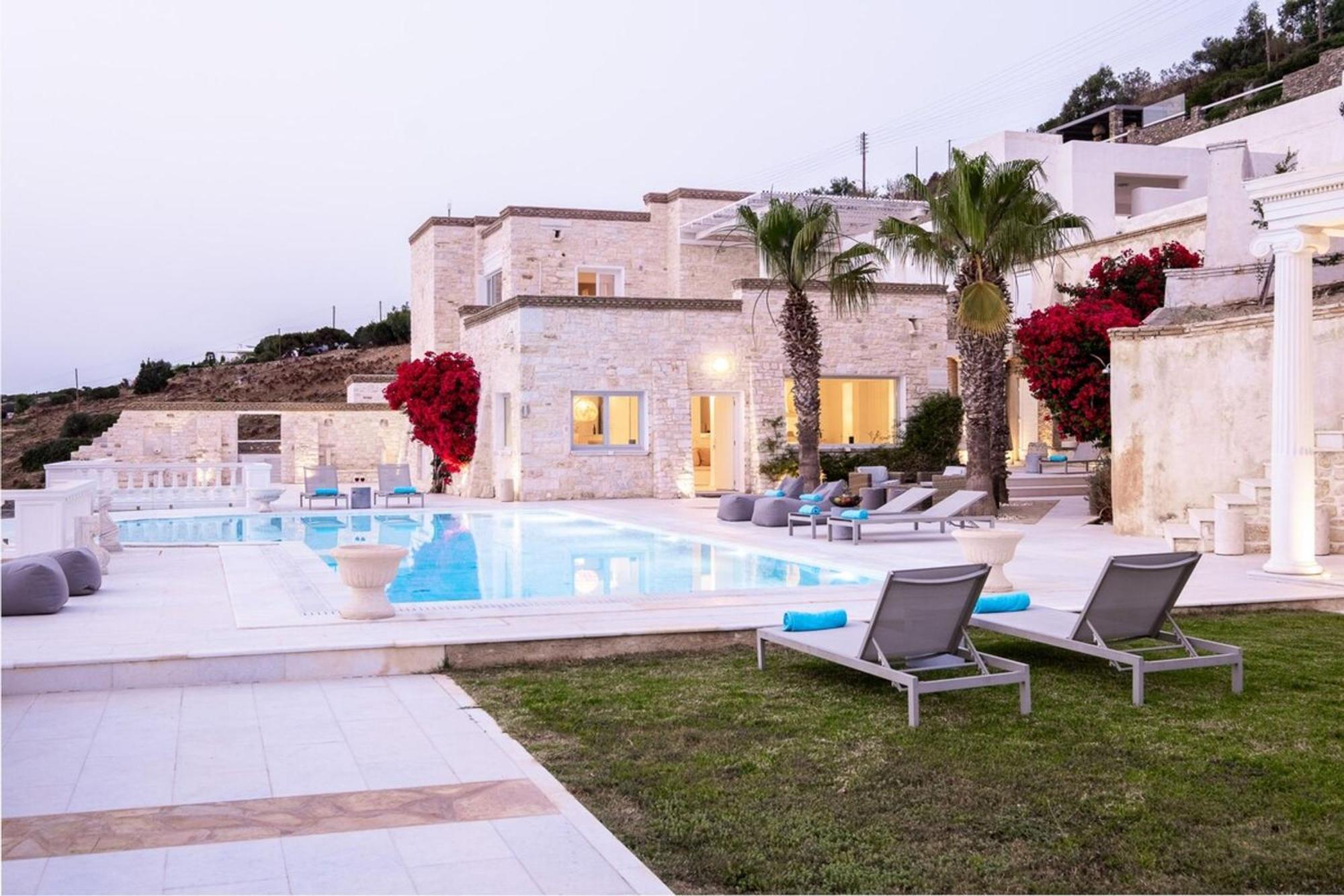 Luxury Villa Aethra -Island Living Paros- エクステリア 写真