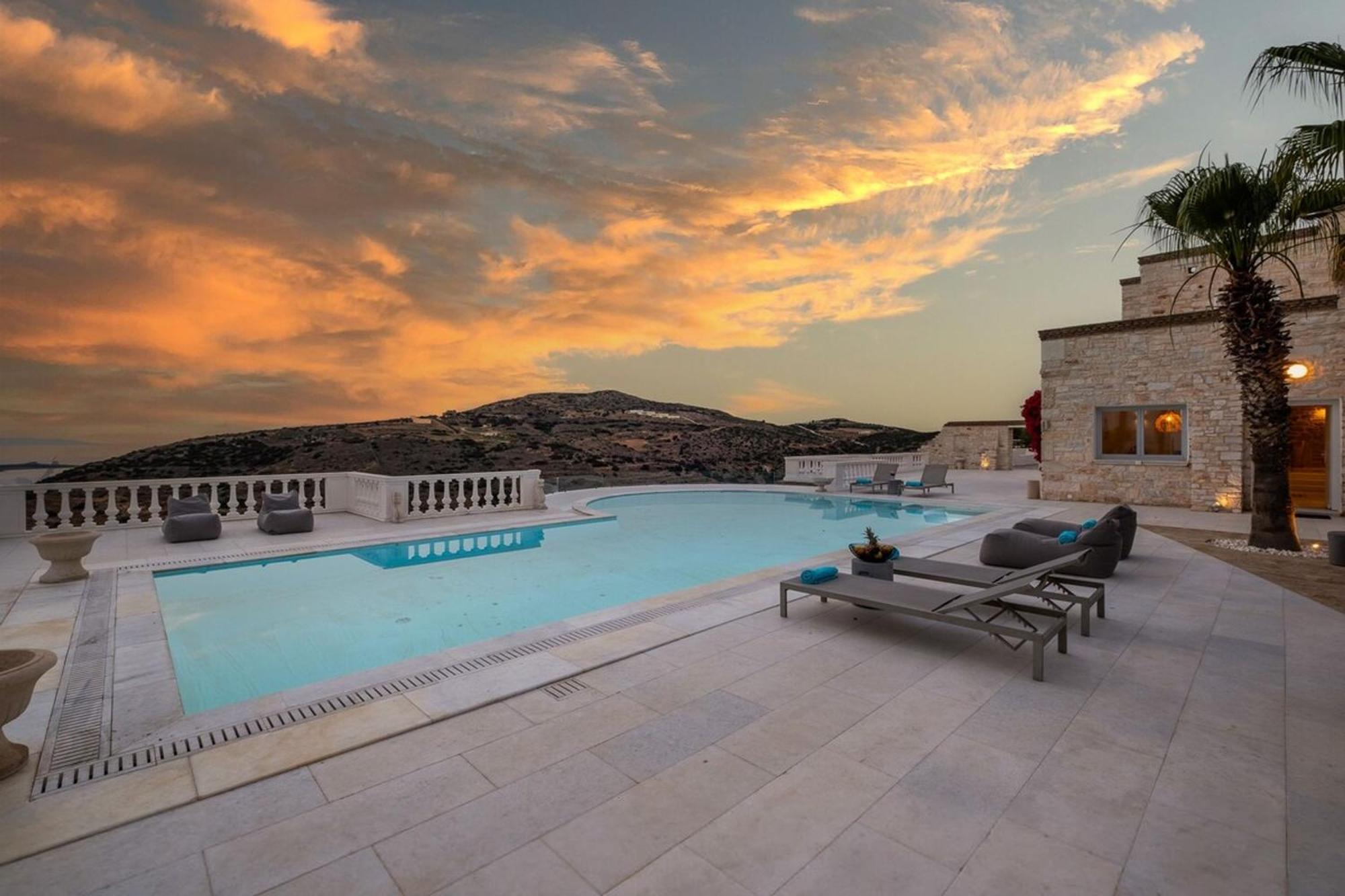 Luxury Villa Aethra -Island Living Paros- エクステリア 写真