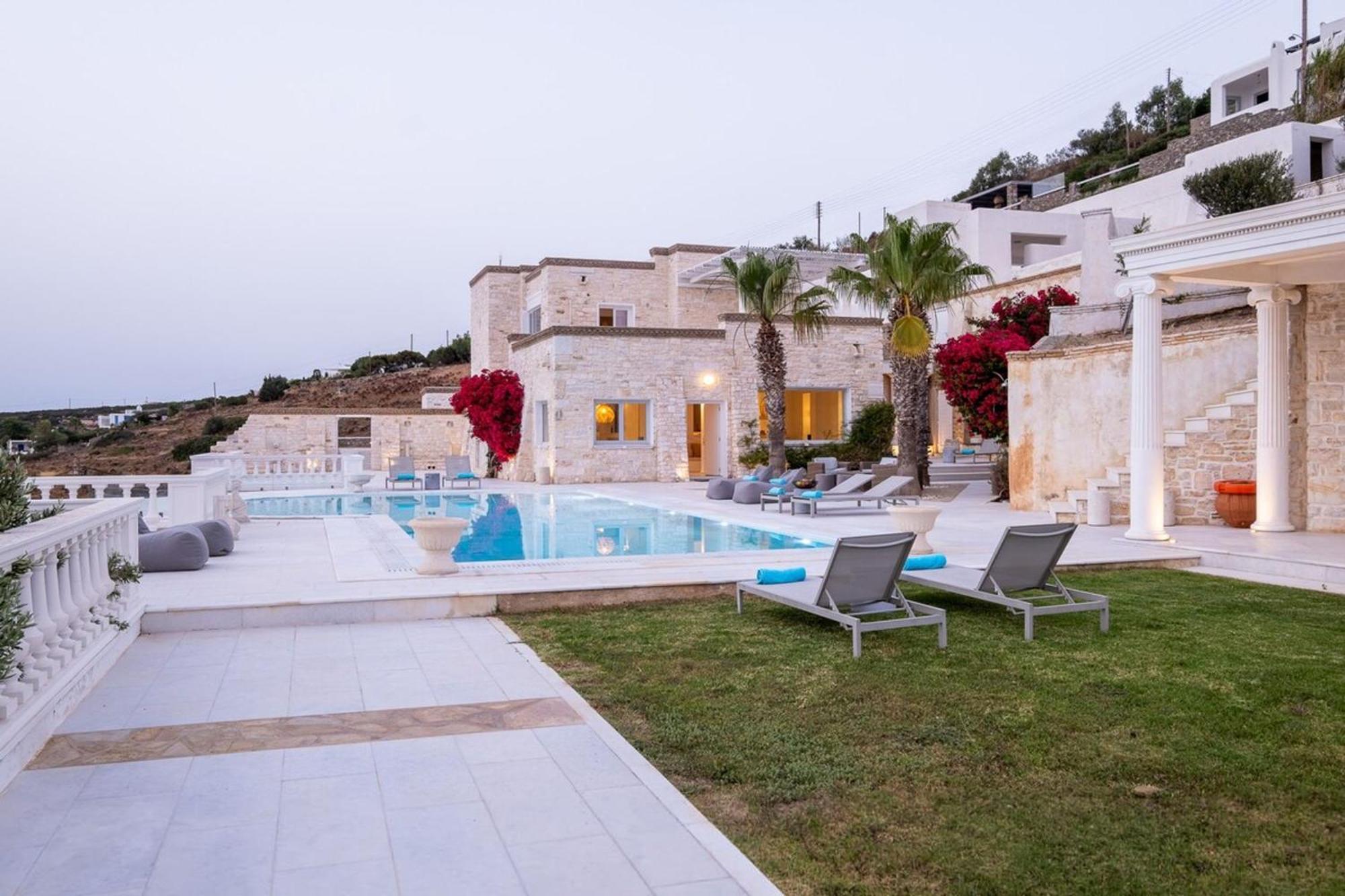 Luxury Villa Aethra -Island Living Paros- エクステリア 写真